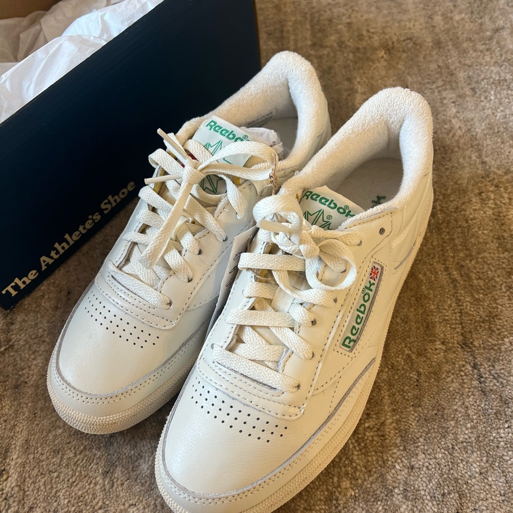 Reebok White and Green Women's Sneakers